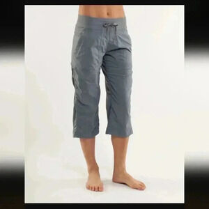 lululemon athletica Gray Cropped Drawstring Capri Pants